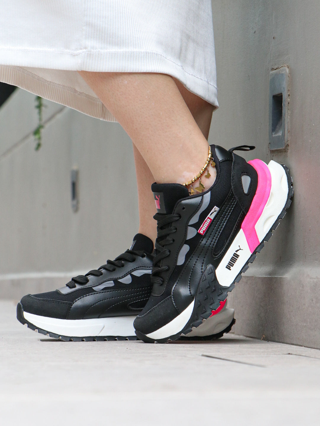 PUMA AN9 mujer