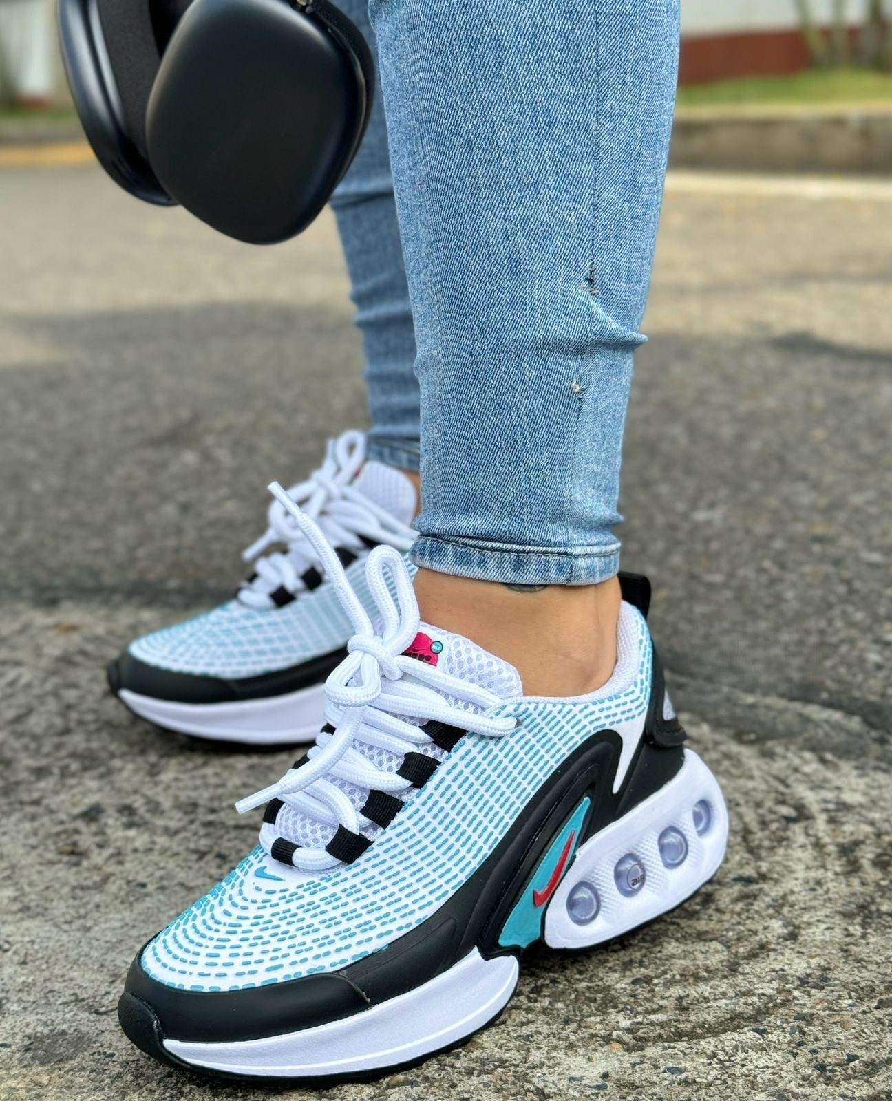 Nuevos Tenis Velocity Kicks