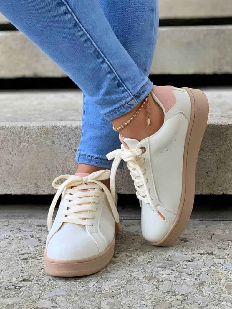 Nuevos Tenis Beige Bloom